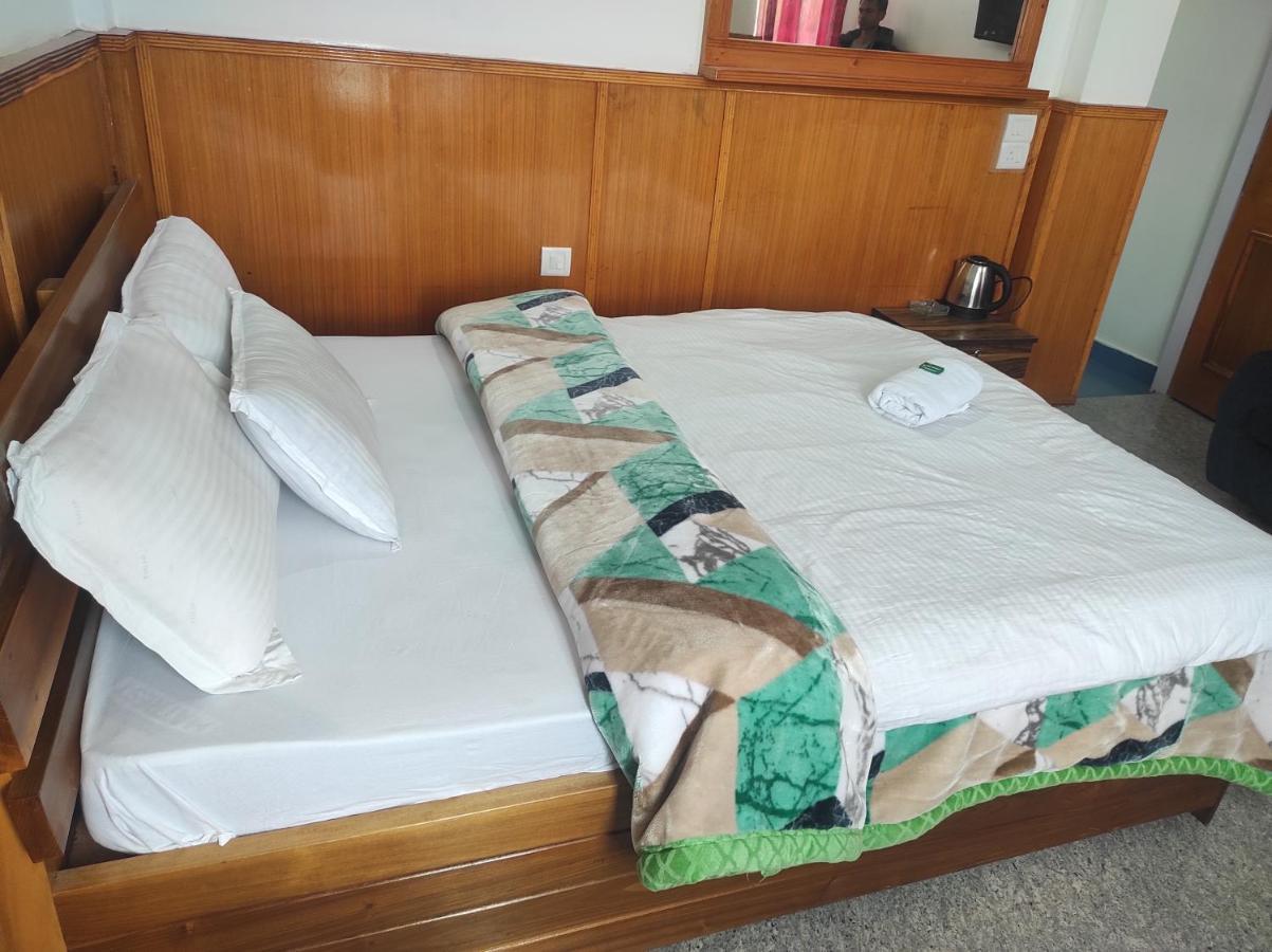 Hotel Tawang Regency Eksteriør bilde