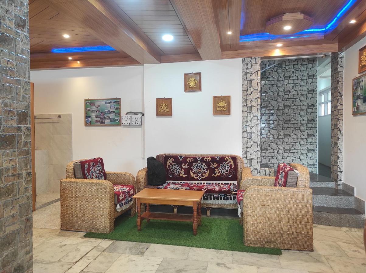 Hotel Tawang Regency Eksteriør bilde