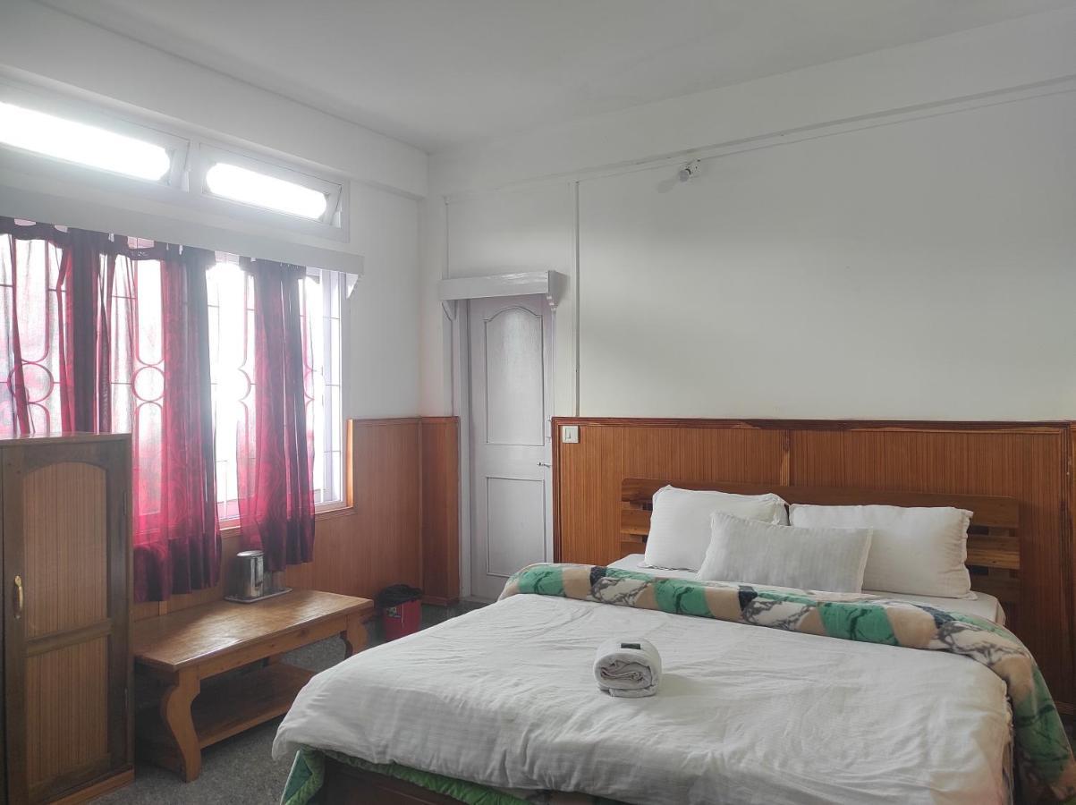 Hotel Tawang Regency Eksteriør bilde