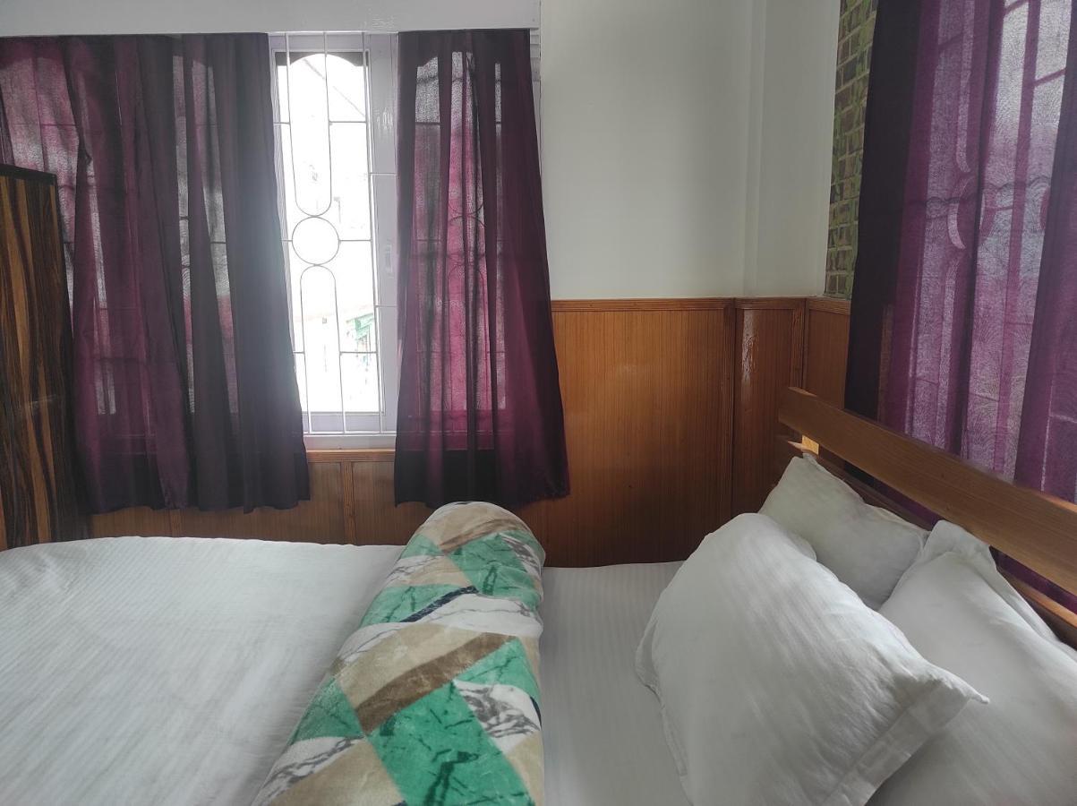 Hotel Tawang Regency Eksteriør bilde