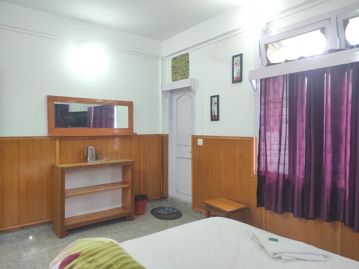 Hotel Tawang Regency Eksteriør bilde